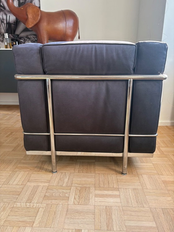 Image 1 of “Original Cassina LC2 Armchair – Anthracite Waterborn Fabric – Le Corbusier”