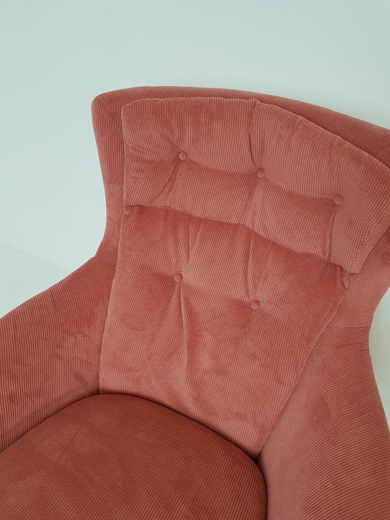 Vintage pink swivel armchair | newly upholstered pink corduroy – Polyester, Textile (photo 12 of 12)
