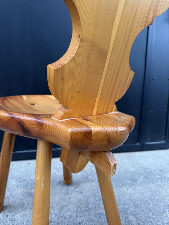 Image 1 of Chaise montagnarde pin massif vintage 