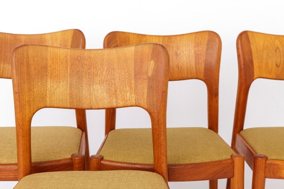Image 1 of Set aus 8 Niels Koefoed „Ole“ Esszimmerstühlen, dänisches Teakholz, 1970er Jahre, Mid-Century Modern, restaurierte Stühle