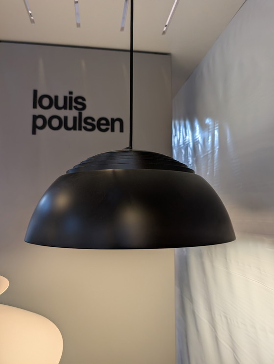 Image 1 of Louis Poulsen AJ Royal 370 Zwart