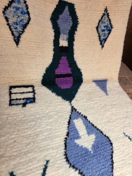 Image 1 of Small Moroccan Azilal Rug 168 x 117 cm 