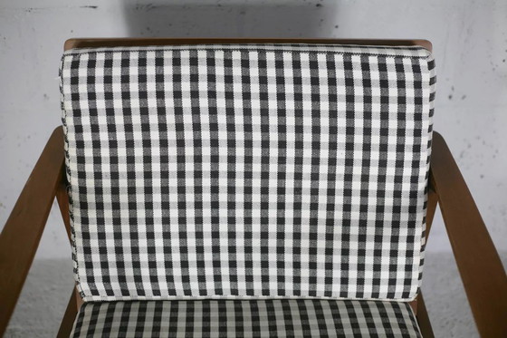 Image 1 of poltrona scandinava