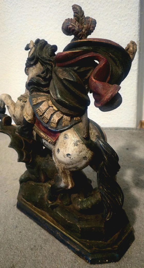 Antike Holzskulptur Hl. Georg zu Pferd – Gröden/Tirol – Demetz-Umfeld – um 1900 – Bildhauerei, Wood (photo 9 of 10)