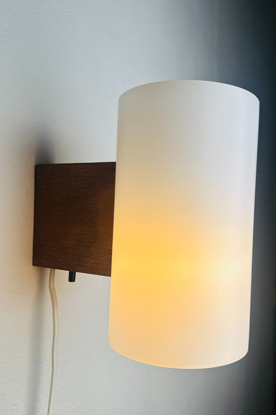 Applique Murale Cylindrique en Bois de Hêtre par Uno & Östen Kristiansson pour Luxus, Suède, 1960s (photo 7 of 7)