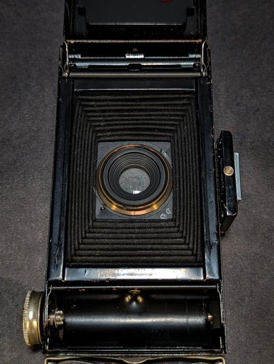 Six-20 Folding Brownie, Second Model 1948–1954 Made in UK – Kodak, Objets déco, Glass, Leather (photo 9 of 15)