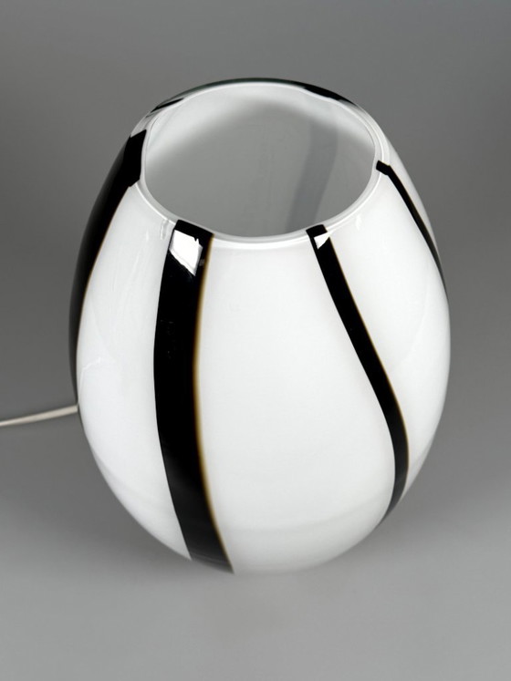 Vintage 1970s/80s glass table lamp by Volux, Italy – Plastic (photo 3 of 15)