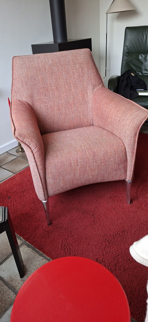 Leolux Mayuro Armchair