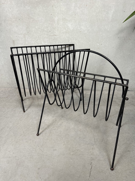 Image 1 of Vintage industriële magazinehouders