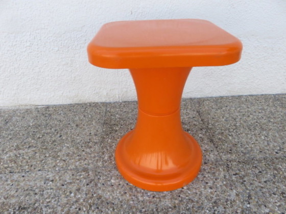 Tabouret Plastique Orange, SELUP, France, 1970 – Plastic (photo 3 of 11)