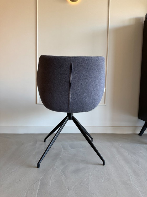 Image 1 of Zuiver dining chair - Doulton with armrest (2)
