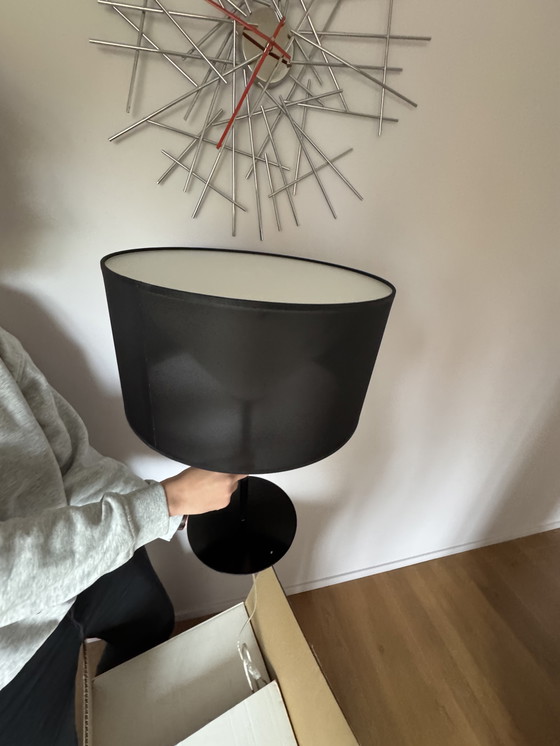 Image 1 of 2 x Lámpara de mesa Twolight negra nueva en caja