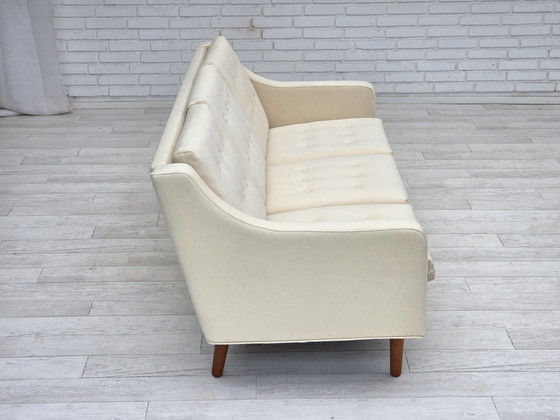 Image 1 of Sofá danés de tres plazas, años 70, lana de muebles beige/blanca, patas de madera de teca
