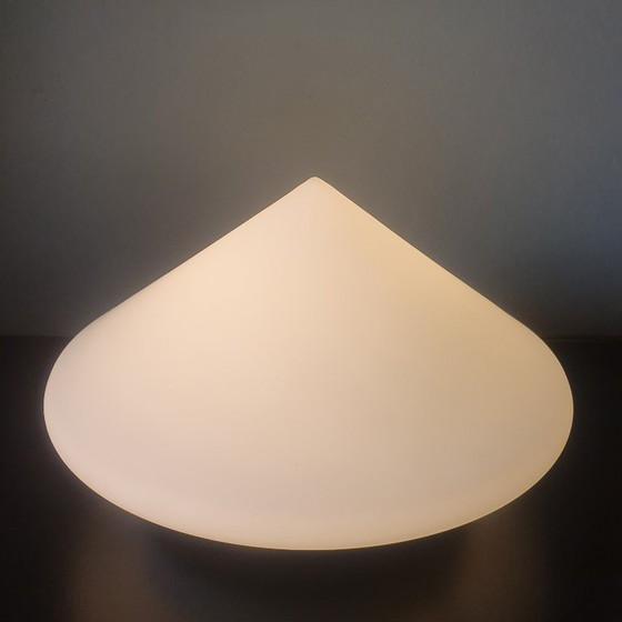 Image 1 of Grote (30 cm) Minimalistische midcentury glazen wand/plafondlamp. 