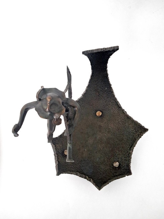 Image 1 of image cast iron bowl with hunter