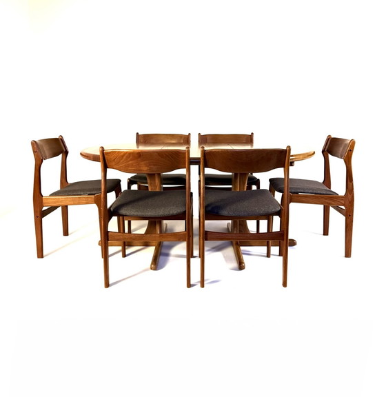 Image 1 of Table de salle à manger extensible vintage danoise, Juul Kristensen '70