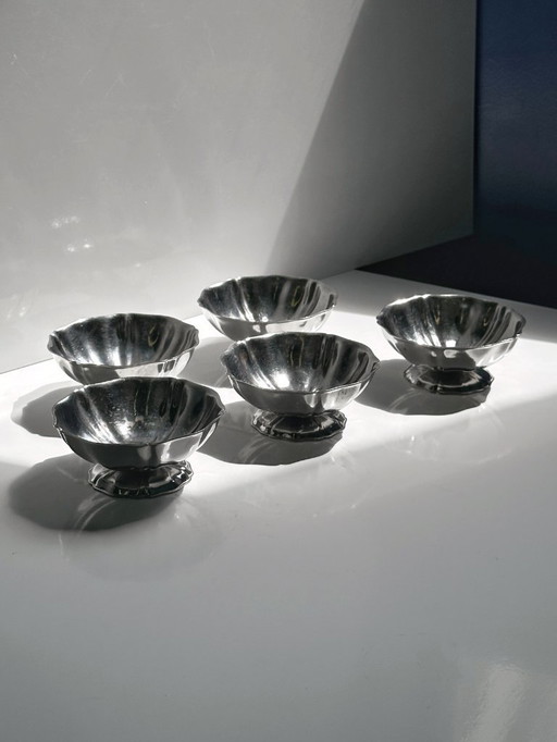 6x Inox Dessertschalen Blütenform niedrig Eisbecher Metall Dekor Pokal Glas 80er Gelato Becher Fußschale Edelstahl Italien