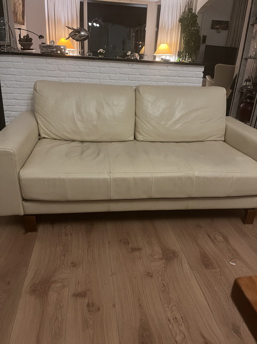 Divano lounge Rolf Benz in pelle color crema