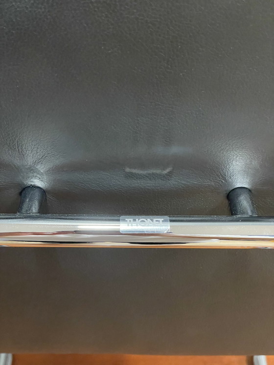 Image 1 of Thonet S60 V