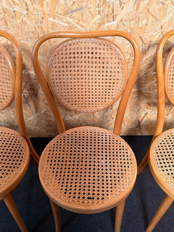 Image 1 of Thonet’ ZMP Radomsko Gebogen Houten Stoelen