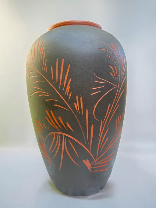 Sgrafitto 'Klinker' vintage vaas van Eiwa met bloemenpatroon, keramiek, jaren 70/80, handgesneden.