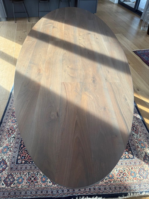 Beautiful Pilat & Pilat dining table Pake Sytse