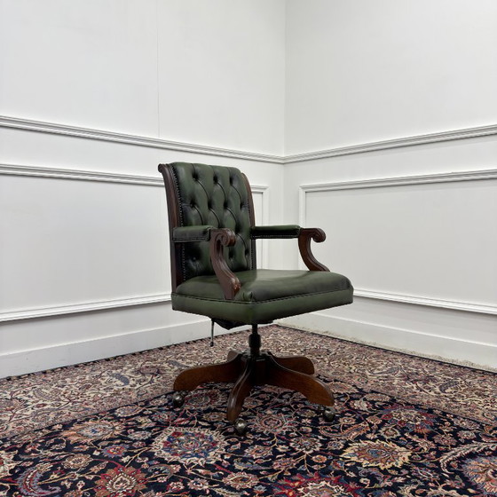 Green English Chesterfield Office Chair – Leather, Wood (photo 8 of 8)