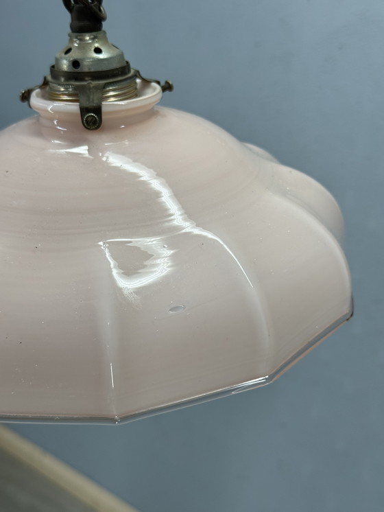 Image 1 of Lampada a sospensione antica Art Déco: vetro elegante e atmosfera senza tempo