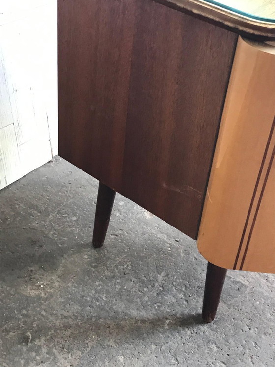 Cabinet laqué hongrois Mid-Century, années 1960 – Vaisseliers, Mid Century Modern (photo 7 of 7)