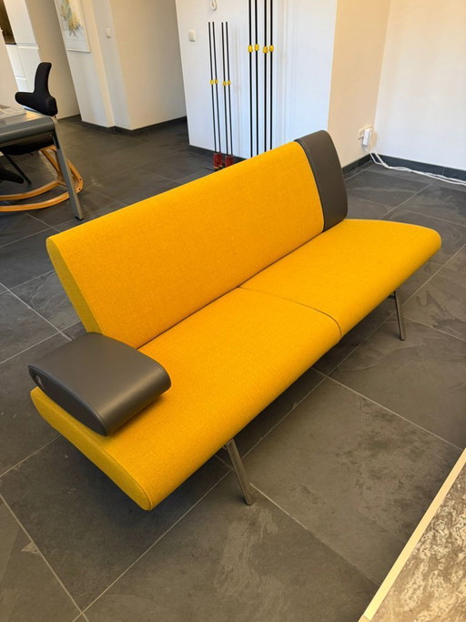 Divano a 2 posti Harvink con braccioli