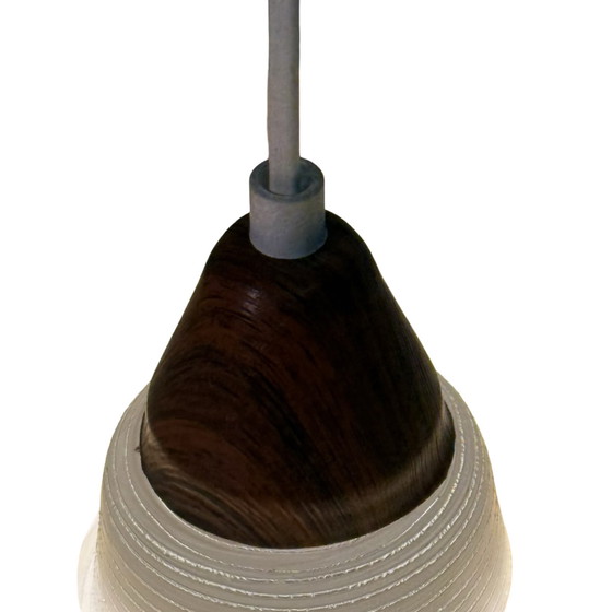 Image 1 of Suspension vintage années 70 - Plastic Fantastic ! - Centre en verre et accents imitation bois