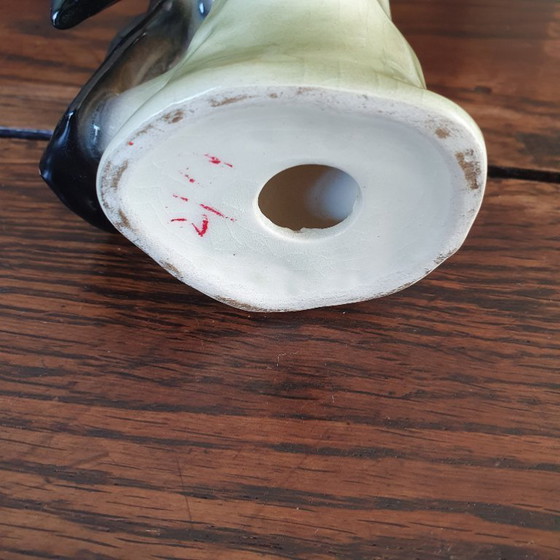 Image 1 of Figurine d'oiseau en céramique représentant un geai, 15 cm