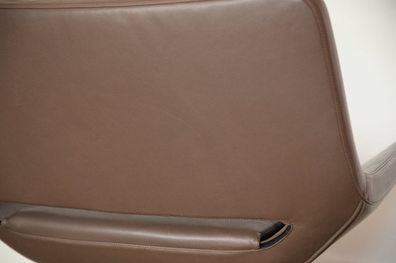 B&B Italia Metropolitan ME84 Armchairs – Pair in Brown Gamma Leather (photo 10 of 15)