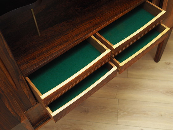 Image 1 of Planche haute en bois de rose, design danois, années 1970, production : Danemark