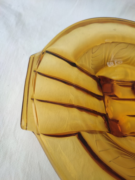 Image 1 of 2 x Walther & Sohne Art Deco fruit bowl, Amber color, Orient model, pressed glass