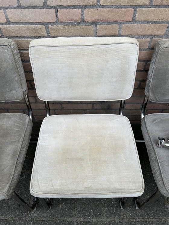 Image 1 of 5 sedie vintage in tessuto a coste con struttura in tubo cromato