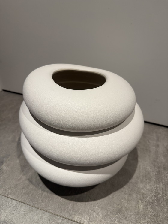 Image 1 of White vase