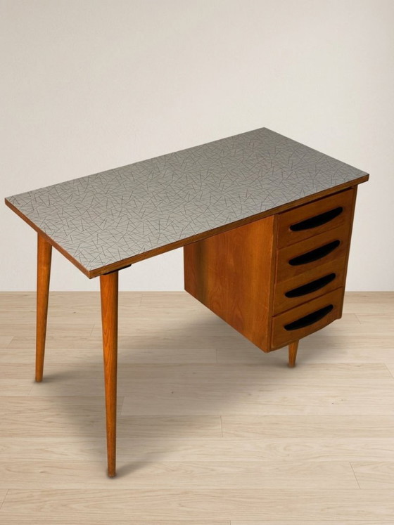 Bureau à quatre tiroirs en bois, milieu du XXe siècle, 109 × 56 × 79 cm – Bureaux, Wood (photo 9 of 9)