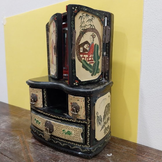 Image 1 of Oriental Jewelry Box of High Quality Wood - Unique Handcrafted Masterpiece, Hand Painted with Drawers, Built-in Mirror Julklapp,