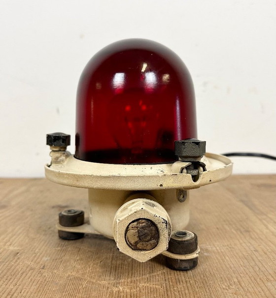 Image 1 of Applique murale ou plafonnier vintage beige en forme de navire soviétique, années 1960