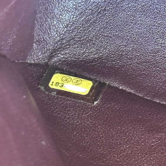 Chanel Classic Flap Medium – Crossbody bags, Calfskin (photo 17 of 17)