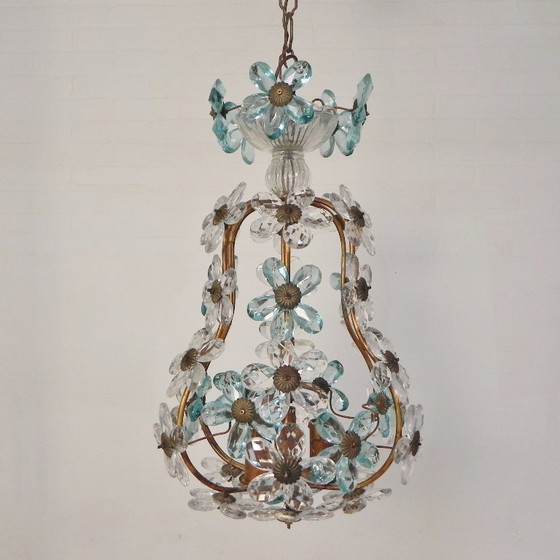Image 1 of Hanglamp versierd met 42 bloemen in blauw en helder kristal, Maison Bagues stijl, jaren 30