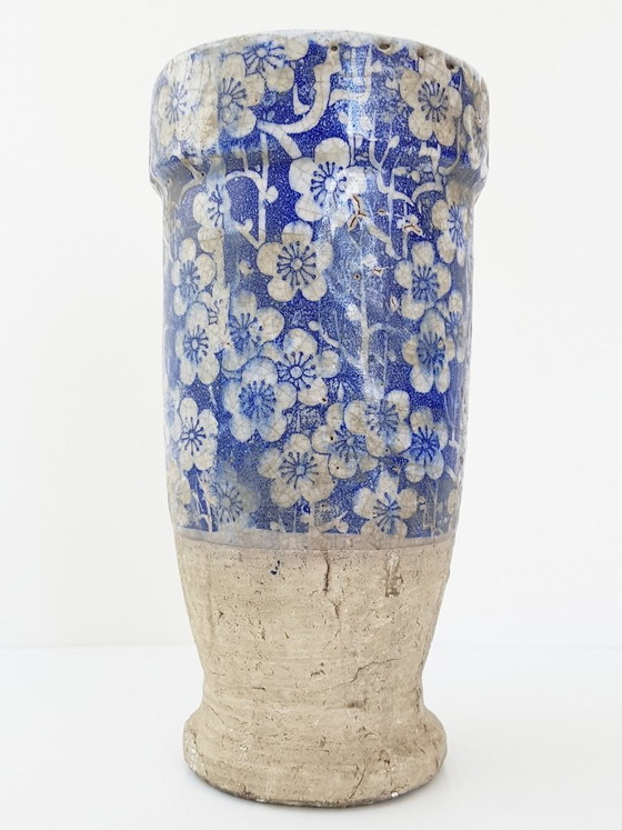 Image 1 of MAGNIFICENT VERY OLD TERRACOTTA CERAMIC VASE WITH BLUE & WHITE FLOWERS