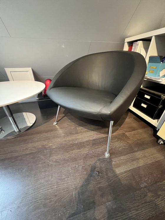 Image 1 of Artifort Hanna