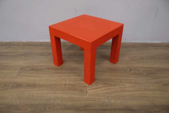 Image 1 of Vintage Kunststof Lak Tafeltje