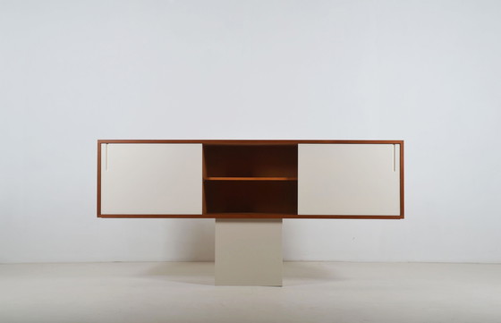 Image 1 of Zwevende vintage sideboard, jaren '60