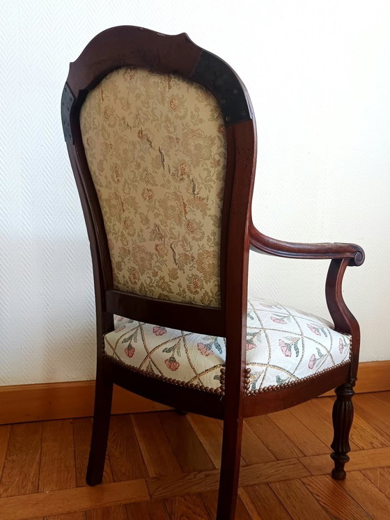 Sillón Voltaire y su otomana – Sillones, Madera (photo 9 of 11)