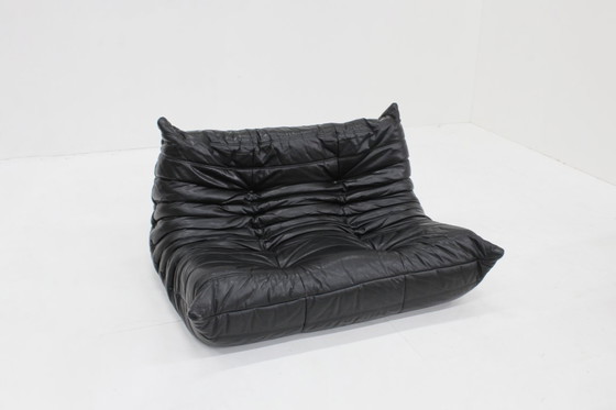 Image 1 of Divano vintage Togo Ligne Roset a 2 posti in pelle nera Michel Ducaroy anni '90