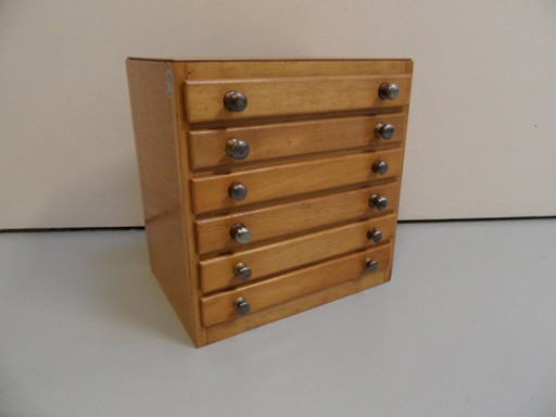 Cajonera de relojero antigua