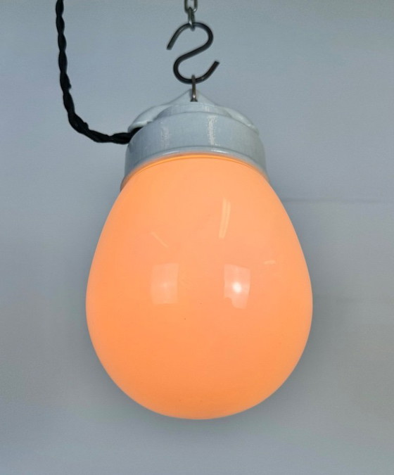 Image 1 of Vintage witte porseleinen hanglamp, jaren 70